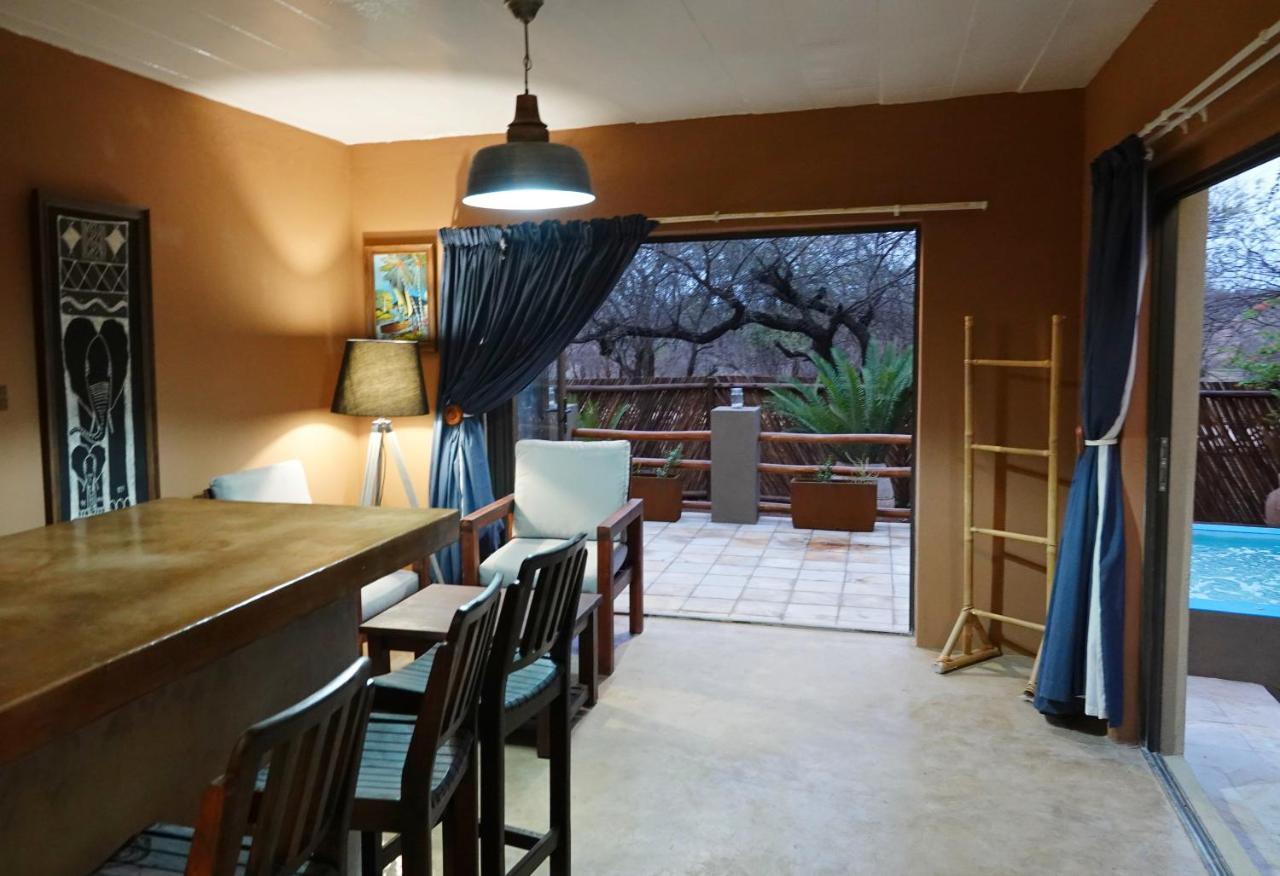 Marloth Park Hippo Houseヴィラ エクステリア 写真